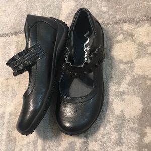 Nina shoes for girls size 12.5